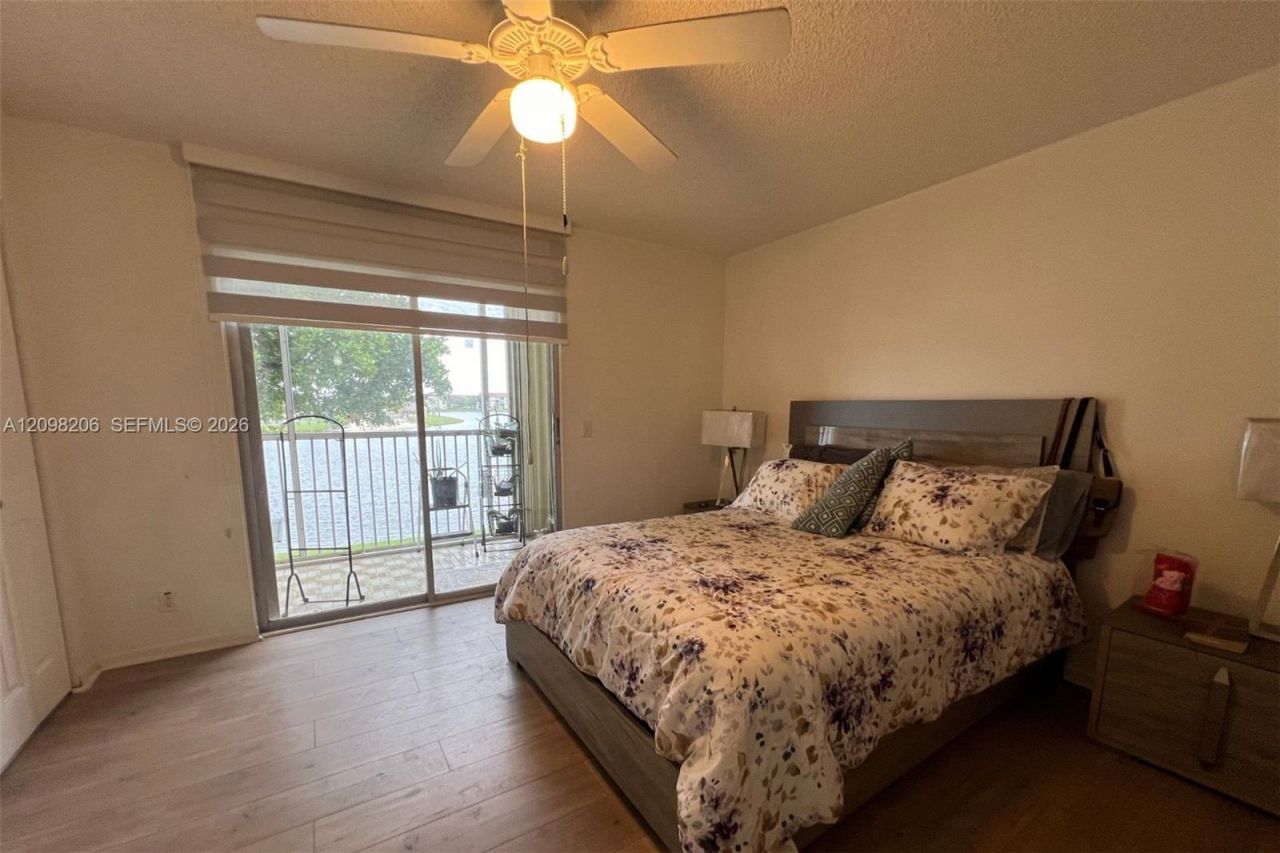 1301 SW 134th Way , Unit 208B, Pembroke Pines, FL 33027 Photo