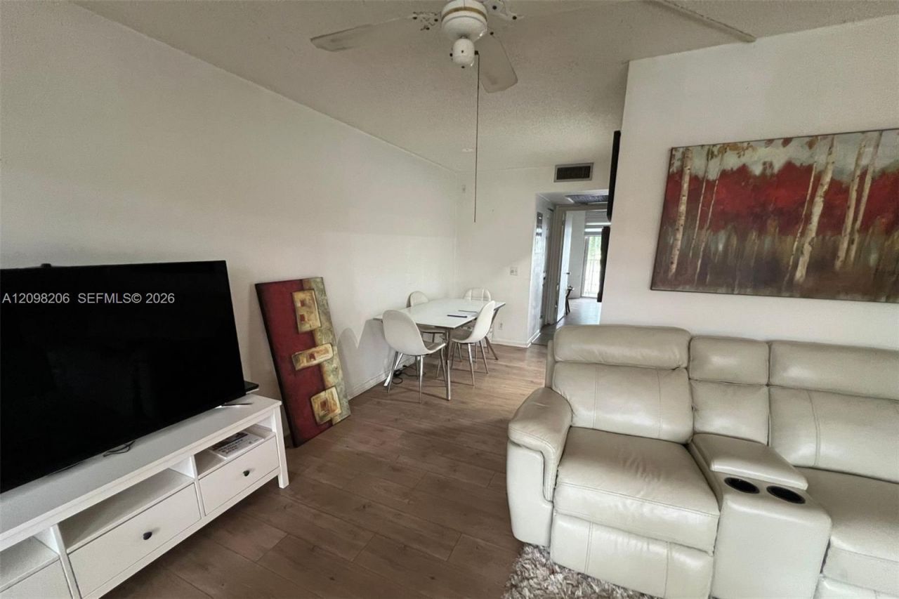 1301 SW 134th Way , Unit 208B, Pembroke Pines, FL 33027 Photo