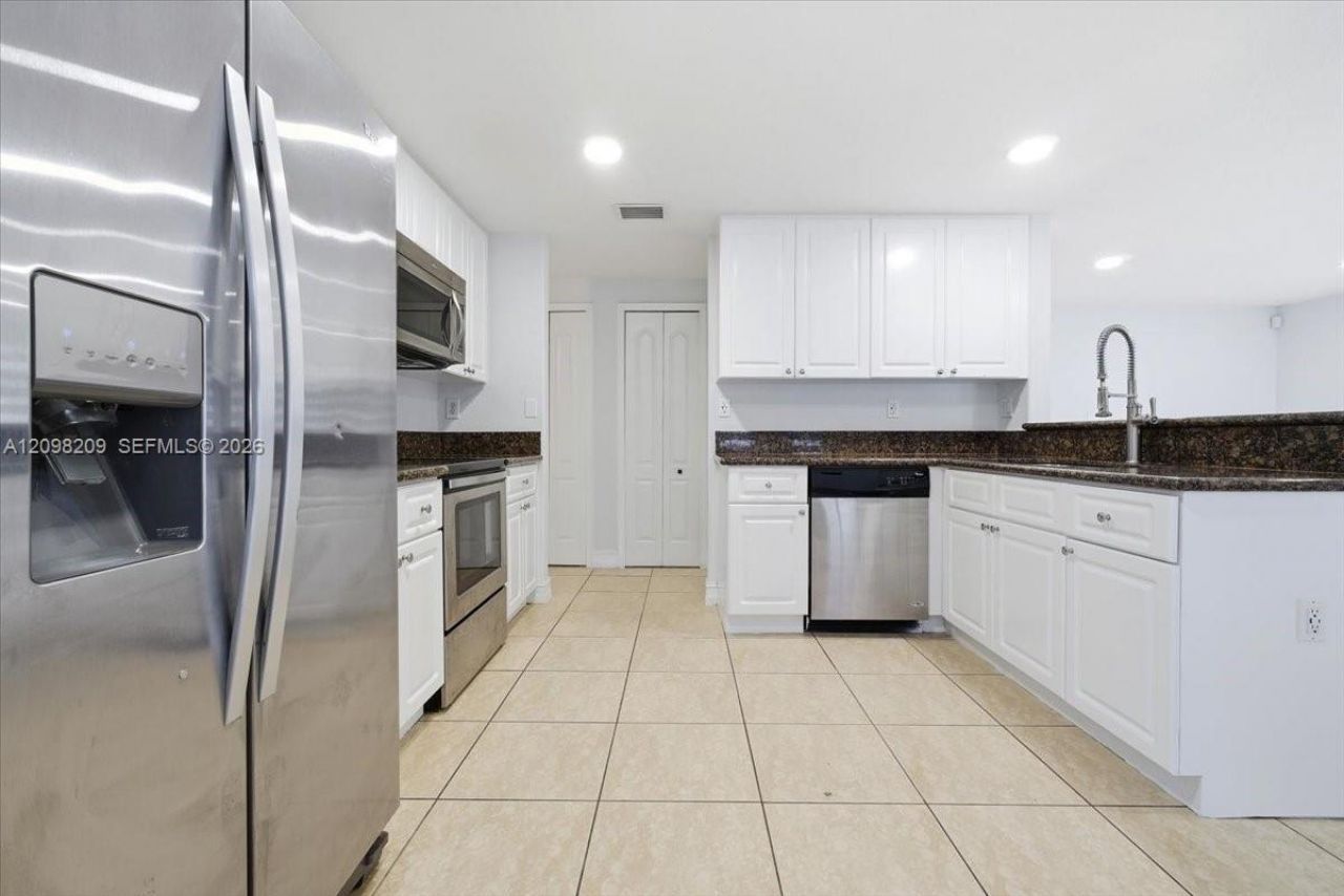 16310 NW 84th Ct , Miami Lakes, FL 33016 Photo