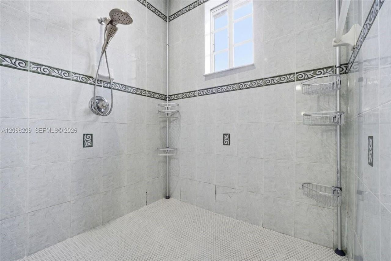 16310 NW 84th Ct , Miami Lakes, FL 33016 Photo