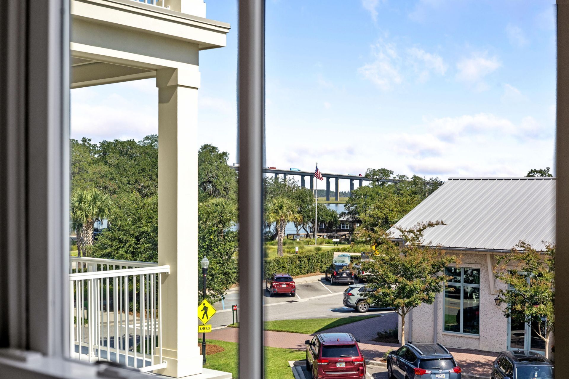 301 Longshore Street Photo 32