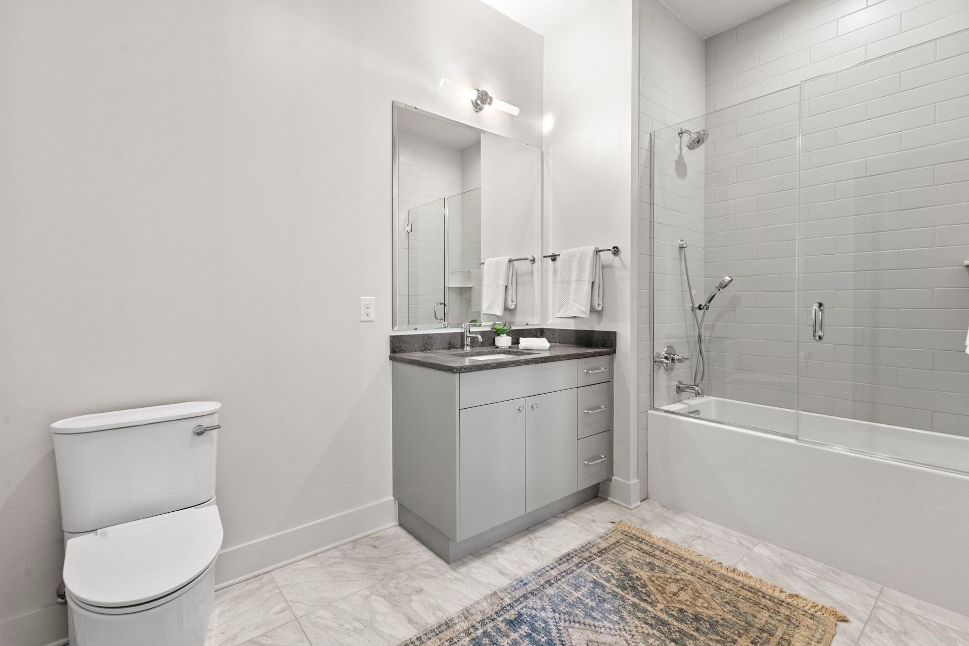 301 Longshore Street Photo 50