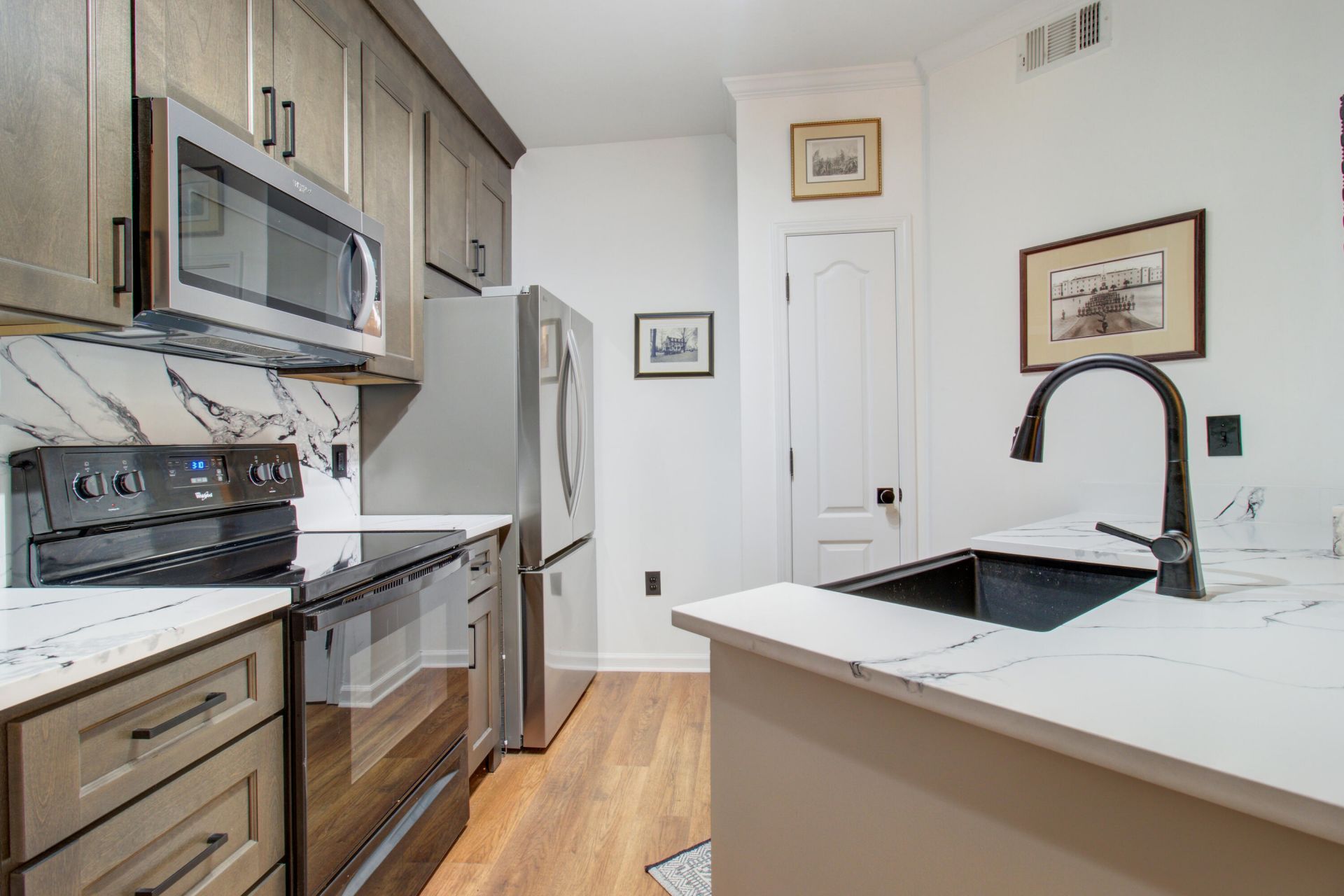 1300 Park West Boulevard Photo 7