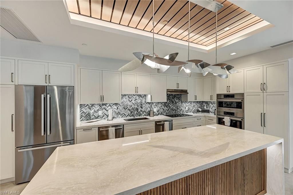 6573 Marissa Loop, Unit 703, Naples, FL 34108 Photo