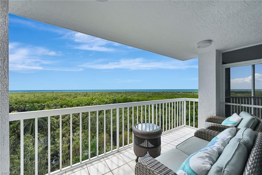 6573 Marissa Loop, Unit 703, Naples, FL 34108 Photo
