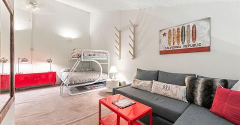 11591 Snowpeak Way, Unit #403, Truckee, CA 96161 Photo