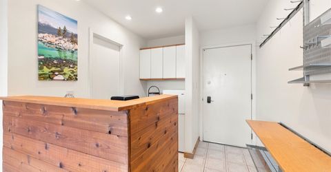 11591 Snowpeak Way, Unit #403, Truckee, CA 96161 Photo