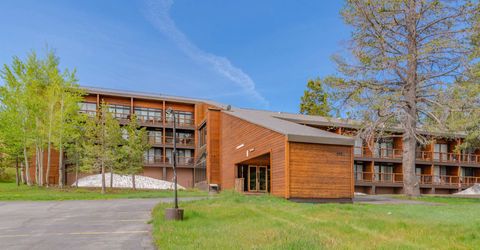 11591 Snowpeak Way, Unit #403, Truckee, CA 96161 Photo