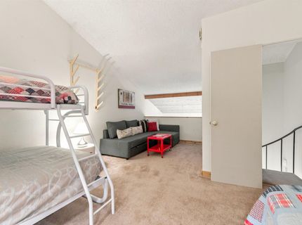 11591 Snowpeak Way, Unit #403, Truckee, CA 96161 Photo