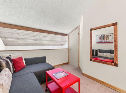 11591 Snowpeak Way, Unit #403, Truckee, CA 96161 Photo