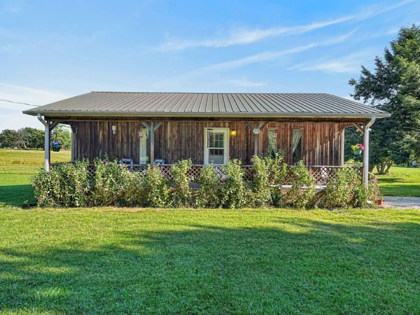 137 Fisk Rd , Livingston, TN 38570