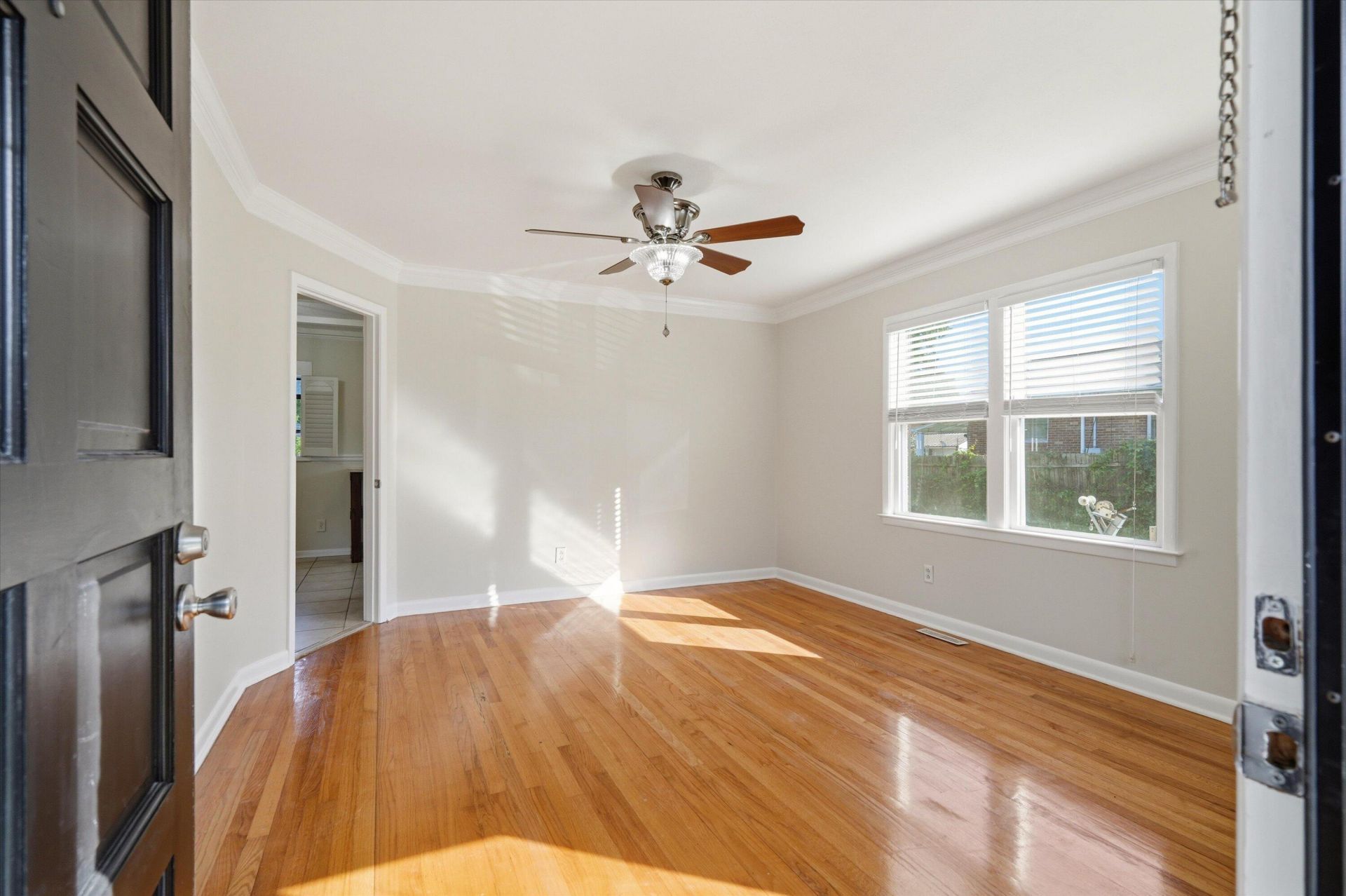4239 Paramount Drive Photo 5