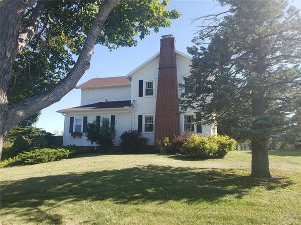 3501 F Avenue NW, Cedar Rapids, IA 52405