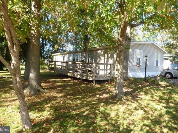 247 W 8TH STREET, RED HILL, PA 18076