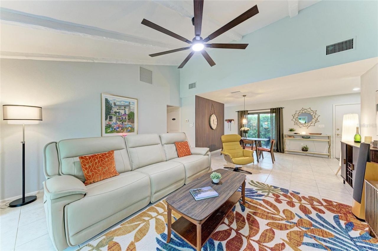 6600 Draw Lane, Unit 116, Sarasota, FL 34238 Photo