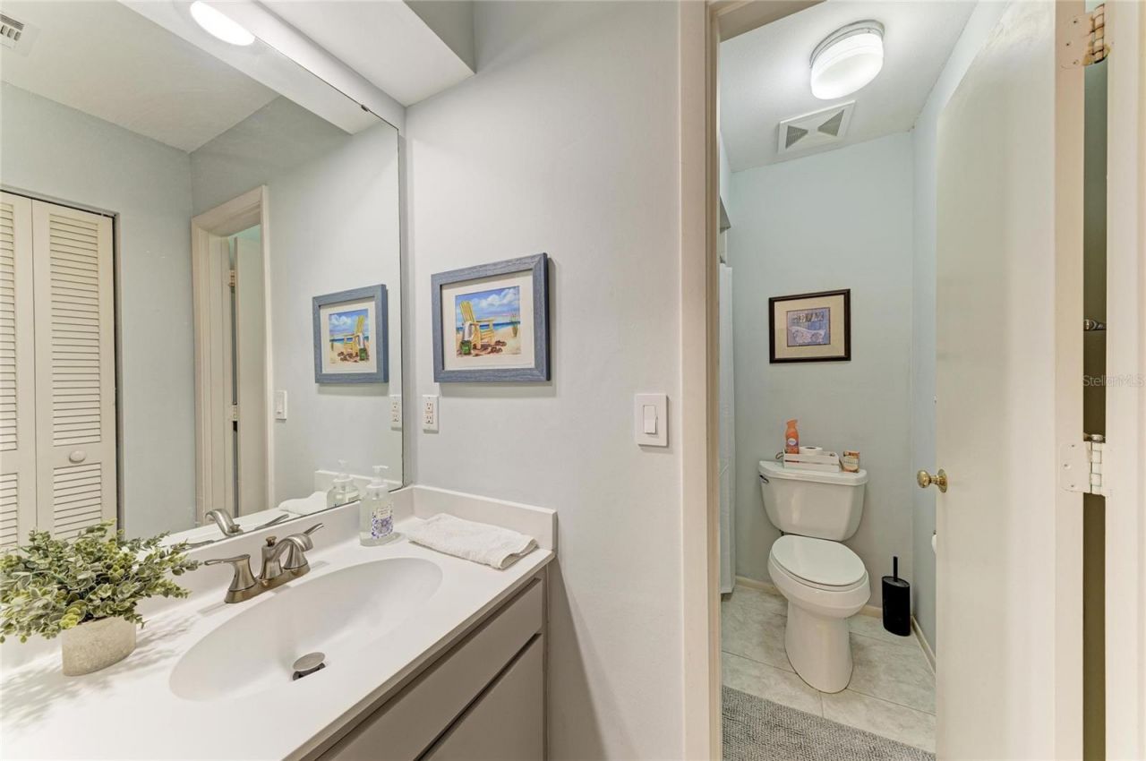 6600 Draw Lane, Unit 116, Sarasota, FL 34238 Photo