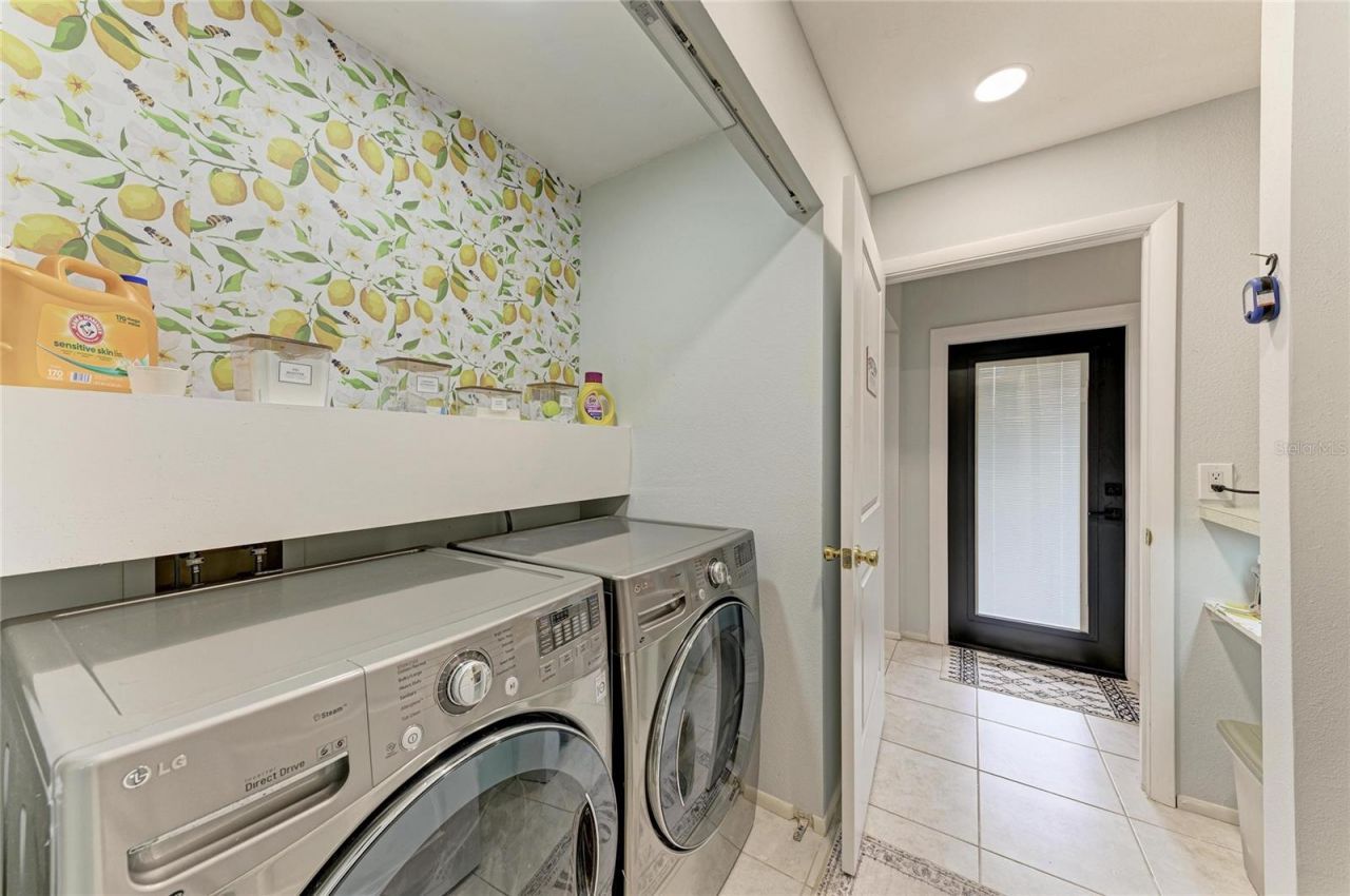 6600 Draw Lane, Unit 116, Sarasota, FL 34238 Photo