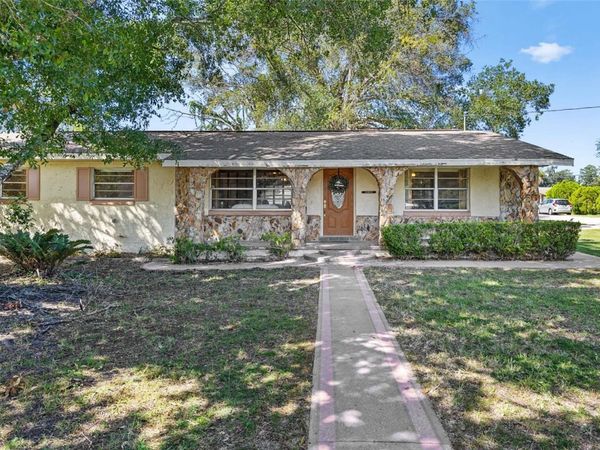10830 SE 52ND AVENUE , BELLEVIEW, FL 34420