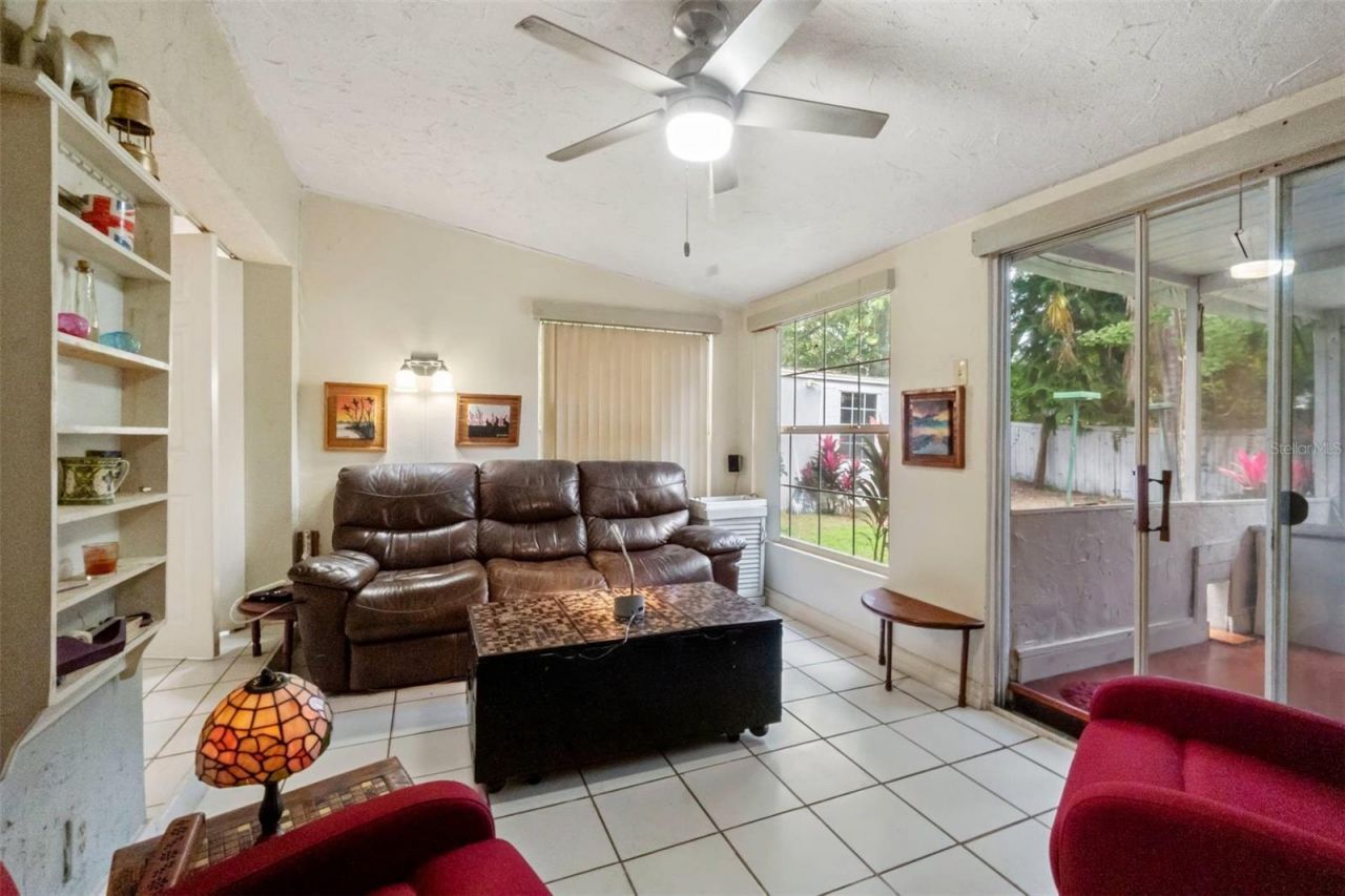 1208 Citrus Oaks Avenue, Gotha, FL 34734 Photo