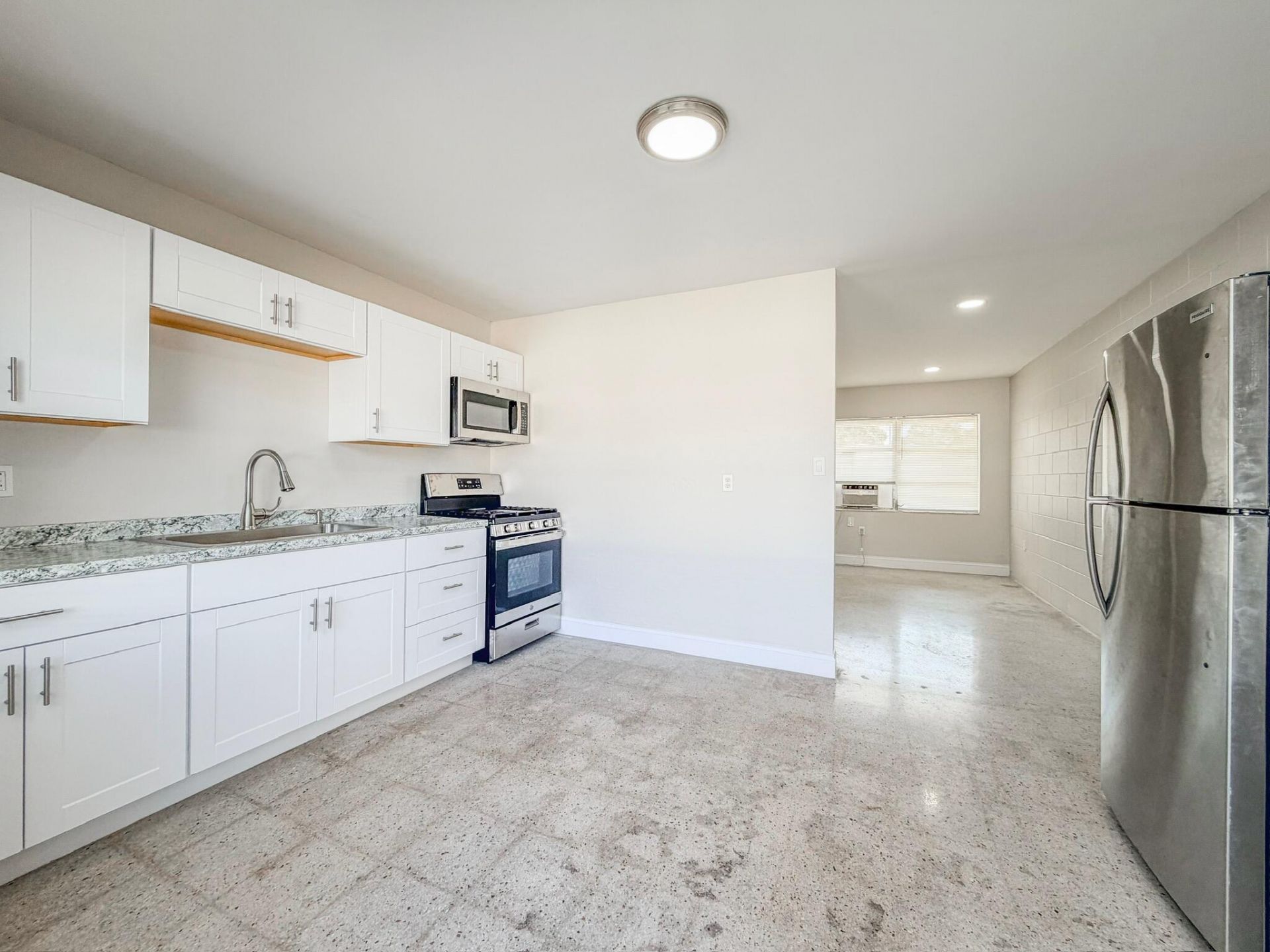 703 N 25th Street, Fort Pierce, FL 34947 Photo