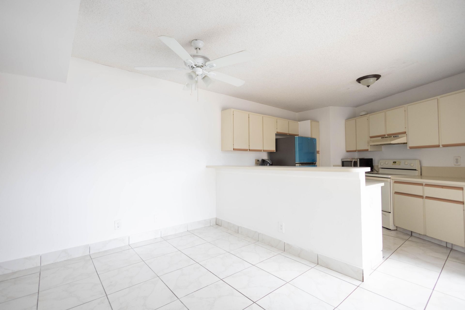 73 Springdale Circle, Palm Springs, FL 33461 Photo