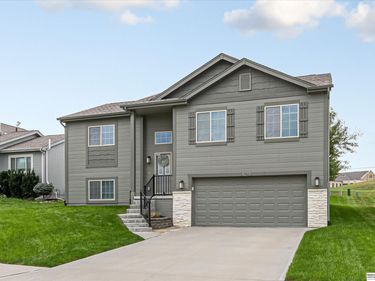 7762 S 191st Street, Omaha, NE 68136