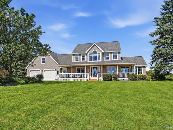 10777 McCabe Road, Green Oak Township, Mi 48116