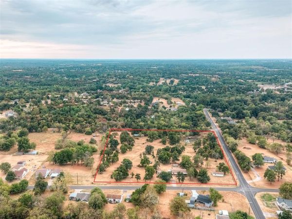 11708 E Draper Avenue, Nicoma Park, OK 73020