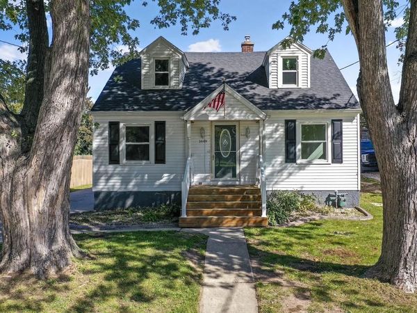 1449 CASS STREET, Green Bay, WI 54301