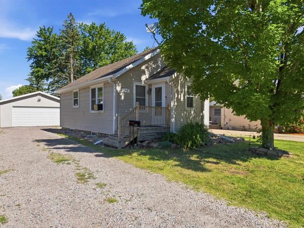 406 N ASH AVENUE, Marshfield, WI 54449