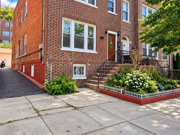 4626 Carpenter Avenue , Bronx, NY 10470