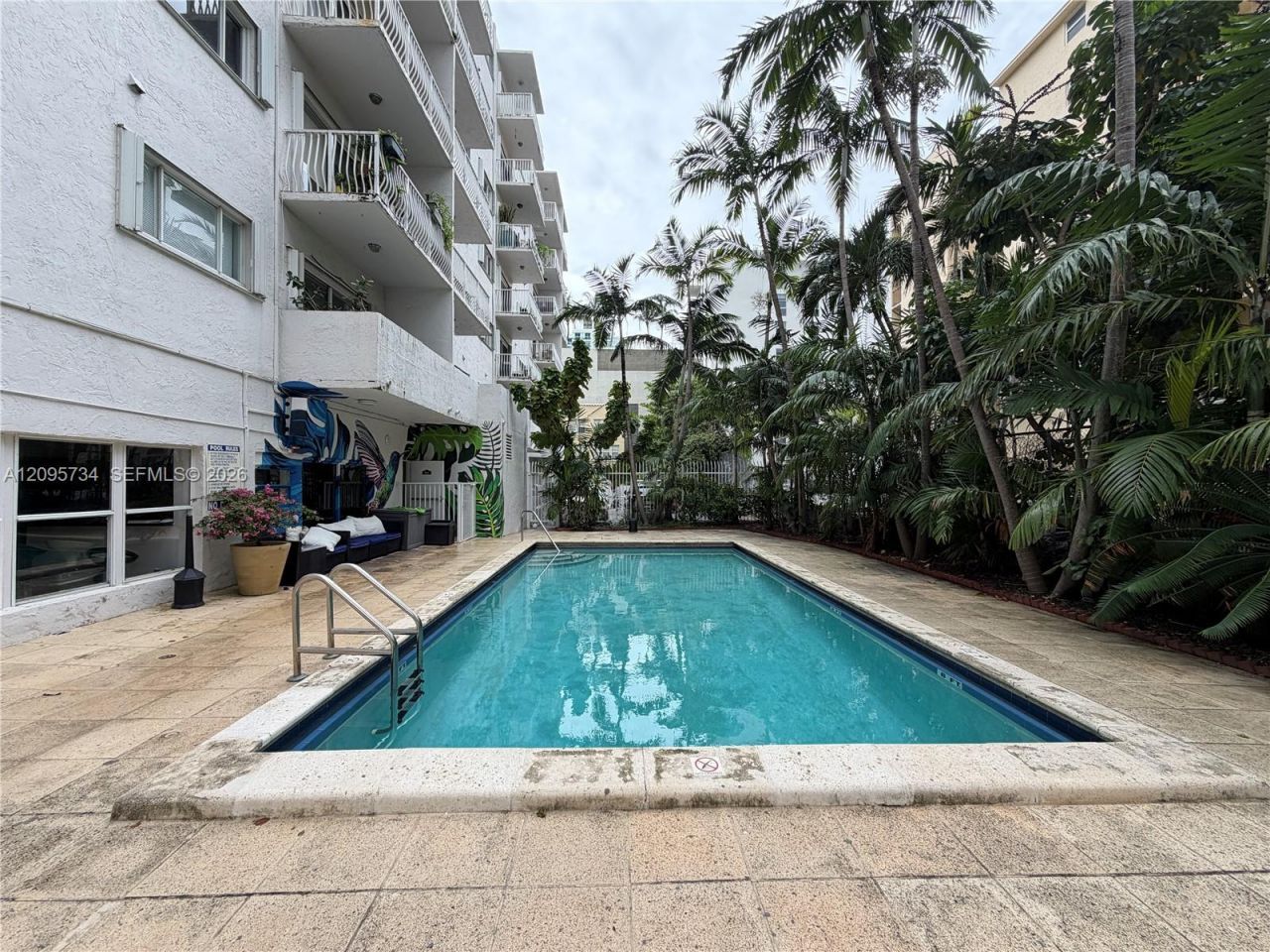 677 NE 24th St , Unit 406, Miami, FL 33137 Photo