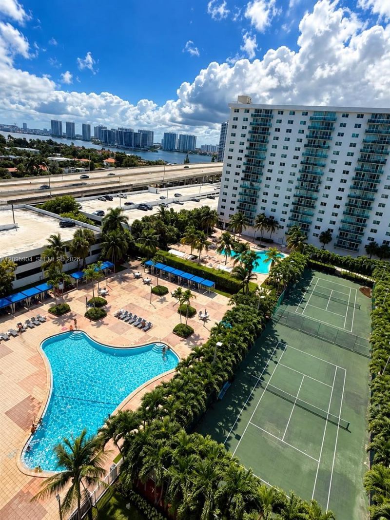19370 Collins Ave , Unit 1112, Sunny Isles Beach, FL 33160 Photo