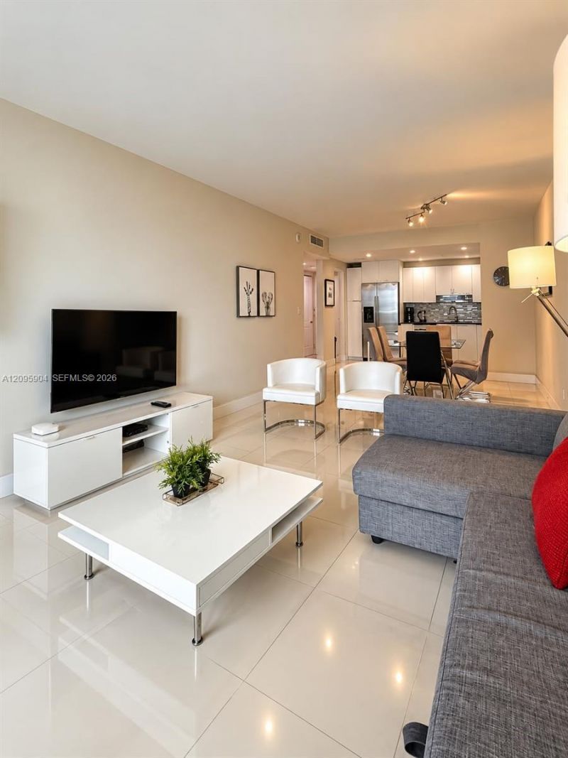 19370 Collins Ave , Unit 1112, Sunny Isles Beach, FL 33160 Photo