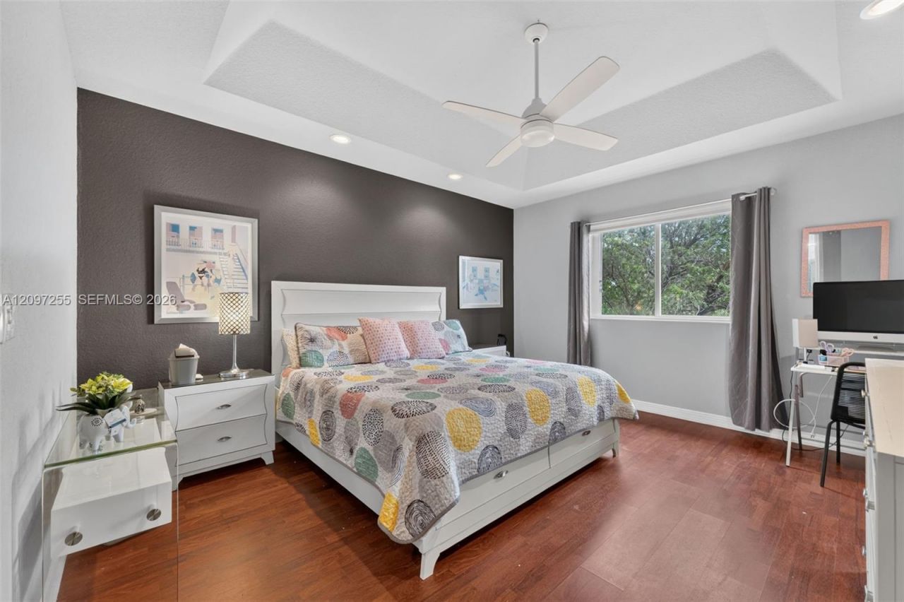 7932 E Exeter Blvd E , Unit 202, Tamarac, FL 33321 Photo