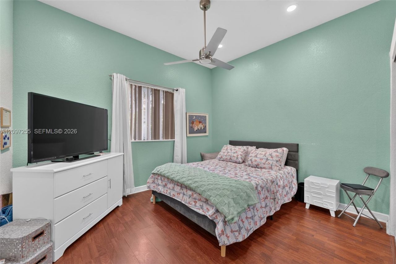 7932 E Exeter Blvd E , Unit 202, Tamarac, FL 33321 Photo