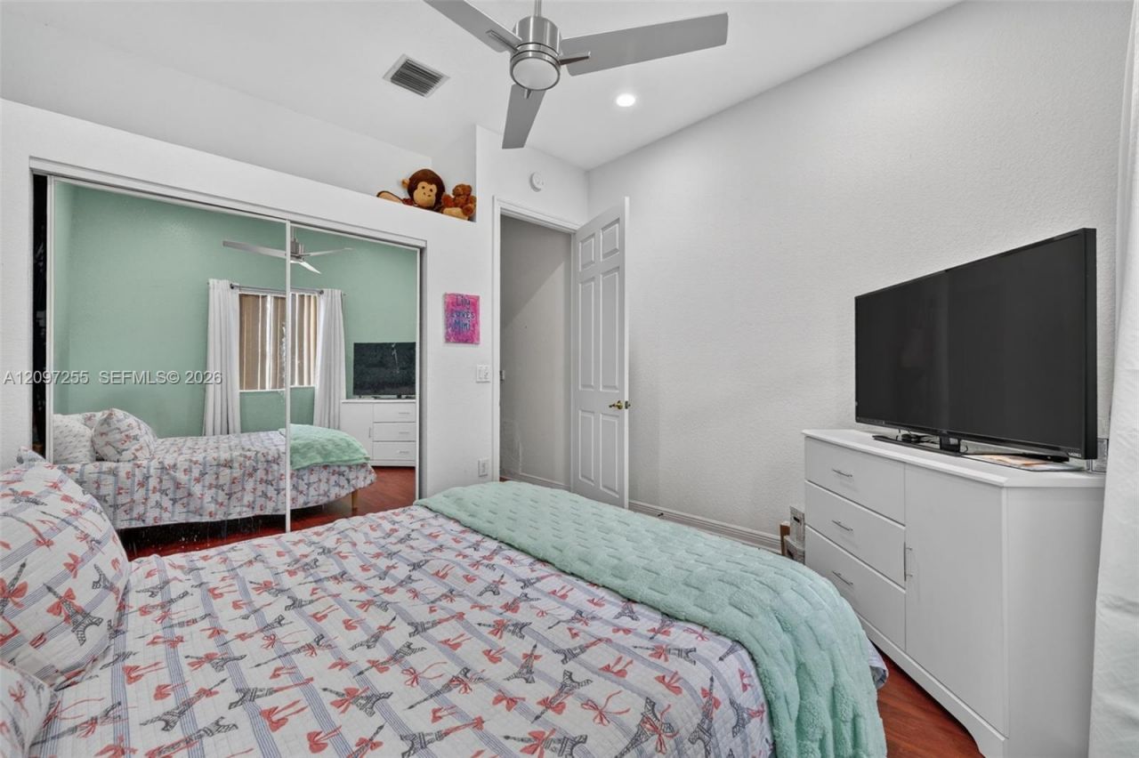 7932 E Exeter Blvd E , Unit 202, Tamarac, FL 33321 Photo