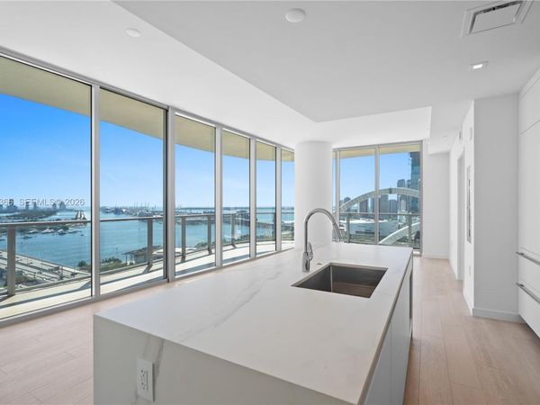 1400 Biscayne Blvd , Unit 2601, Miami, FL 33132