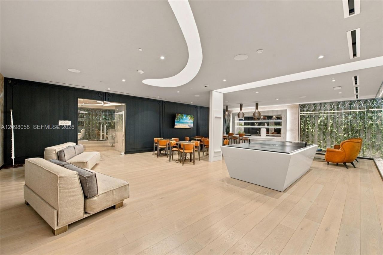 1000 Brickell Plz , Unit 3401, Miami, FL 33131 Photo