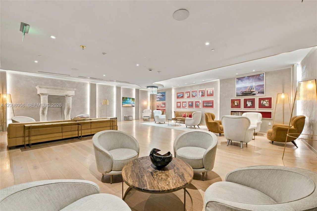 1000 Brickell Plz , Unit 3401, Miami, FL 33131 Photo