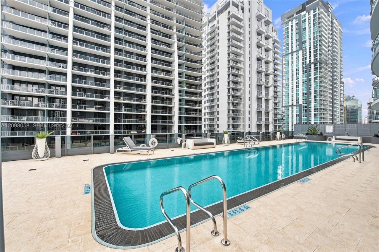 1000 Brickell Plz , Unit 3401, Miami, FL 33131 Photo