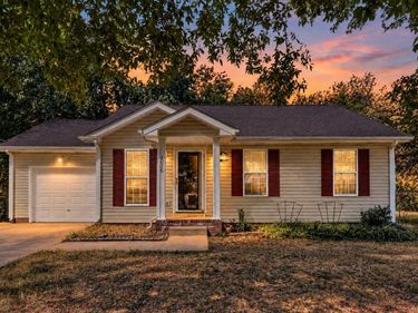 1036 Bush Avenue, Oak Grove, KY 42262