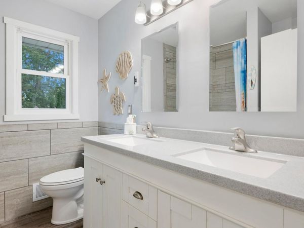 717 81st Avenue NE, Spring Lake Park, MN 55432