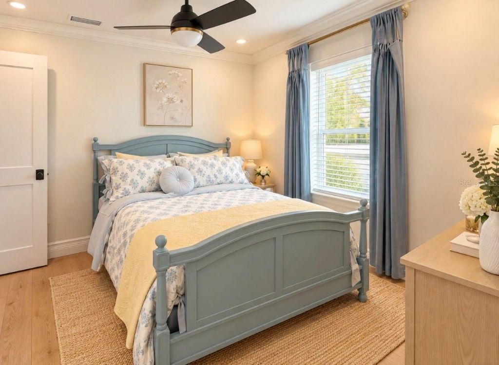 1078 Putnam Drive, Sarasota, FL 34234 Photo
