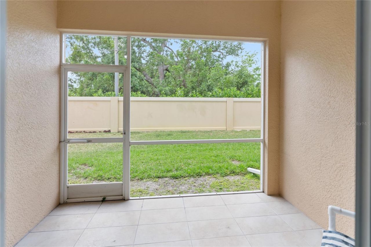3769 Parkridge Circle, Unit 4-103, Sarasota, FL 34243 Photo