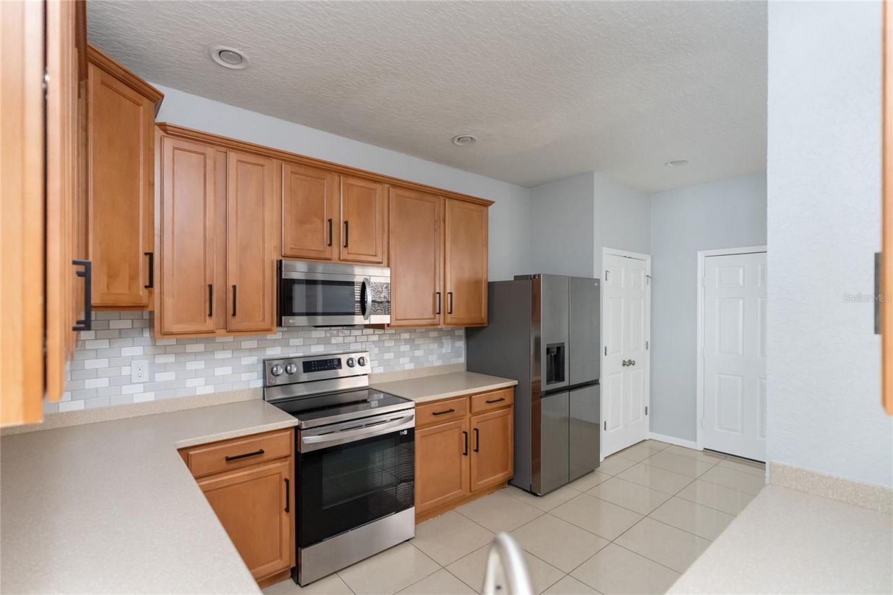 3769 Parkridge Circle, Unit 4-103, Sarasota, FL 34243 Photo