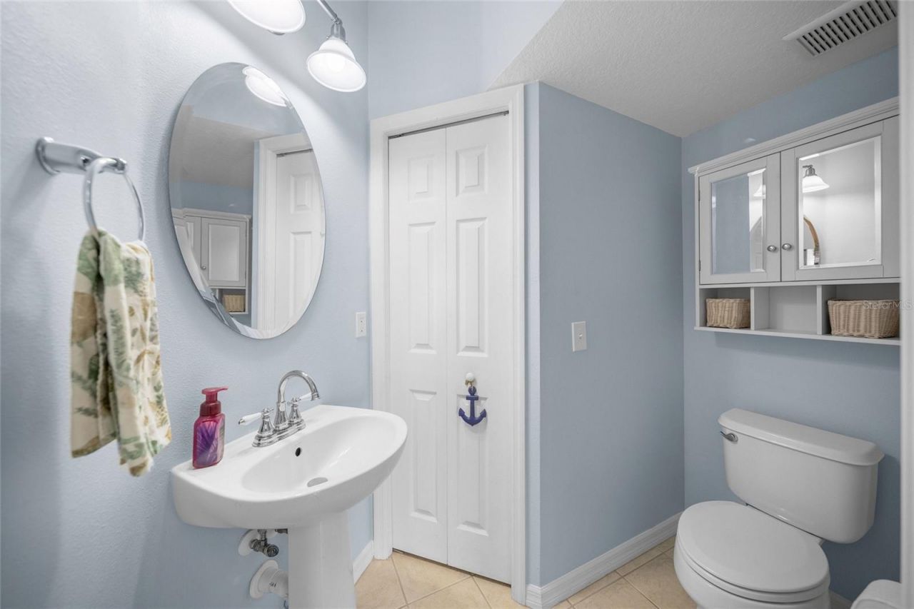 3511 45th Terrace W, Unit 102, Bradenton, FL 34210 Photo