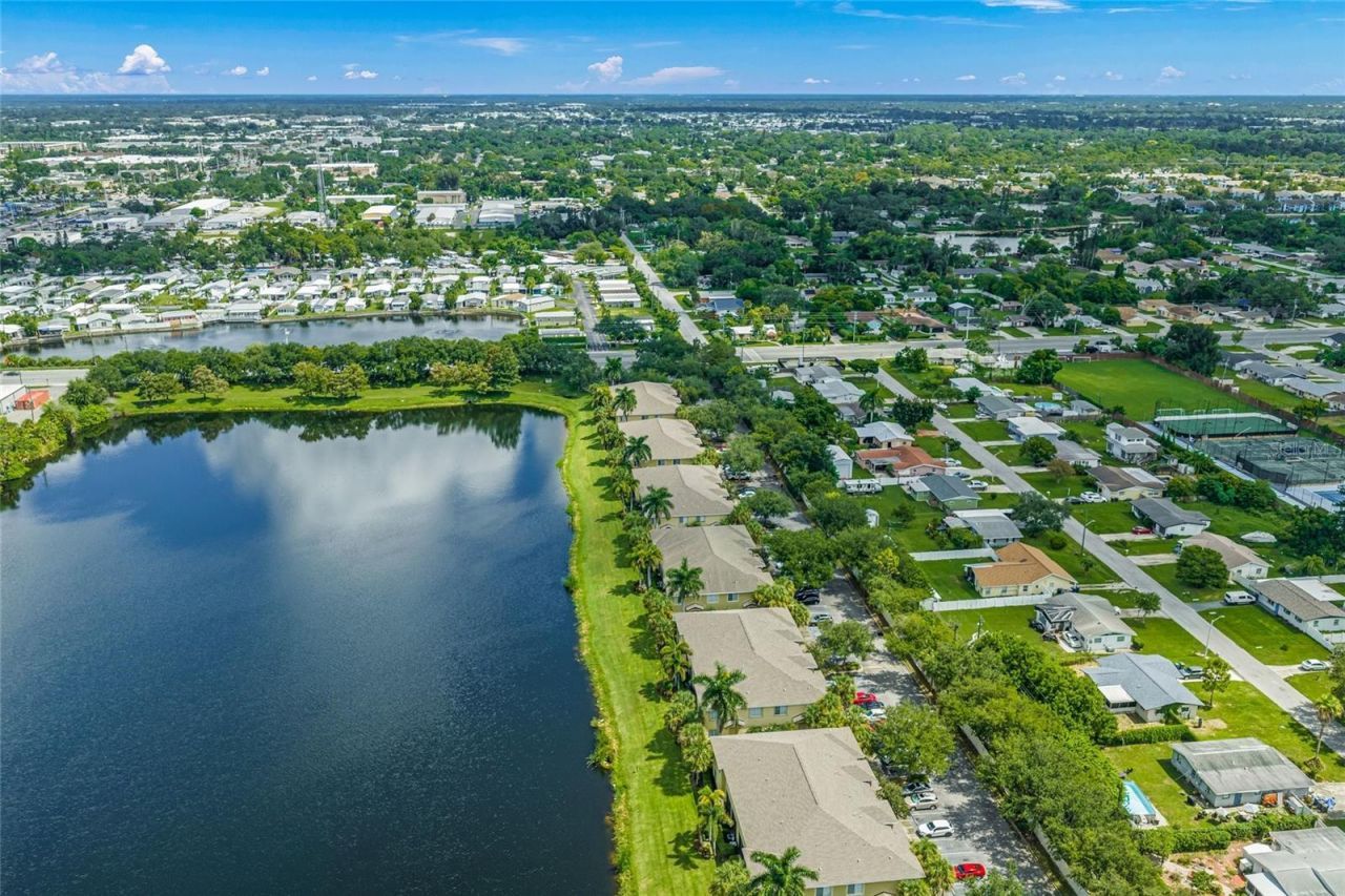 3511 45th Terrace W, Unit 102, Bradenton, FL 34210 Photo