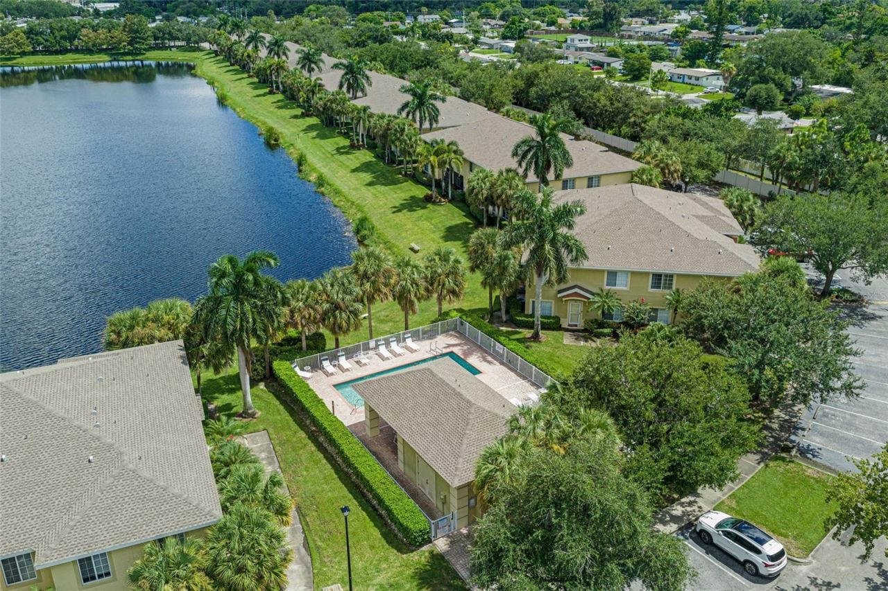 3511 45th Terrace W, Unit 102, Bradenton, FL 34210 Photo