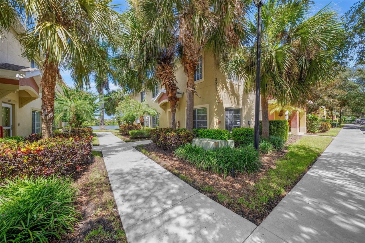 3511 45th Terrace W, Unit 102, Bradenton, FL 34210 Photo
